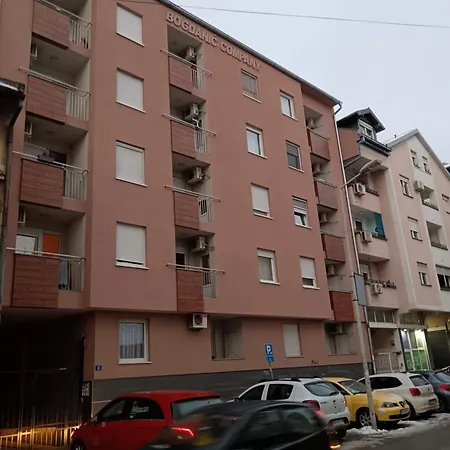 Alacaster G Free Parking Novi Sad