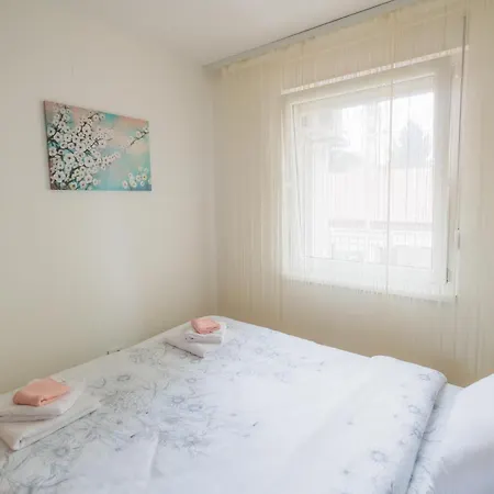 Apartmán Alacaster G Free Parking Novi Sad